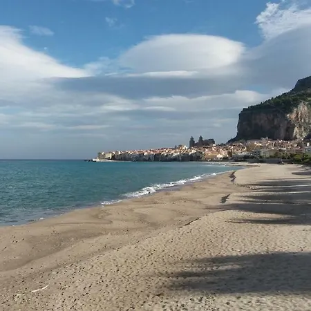 Appartamento Santa Lucia Cefalu Exterior photo
